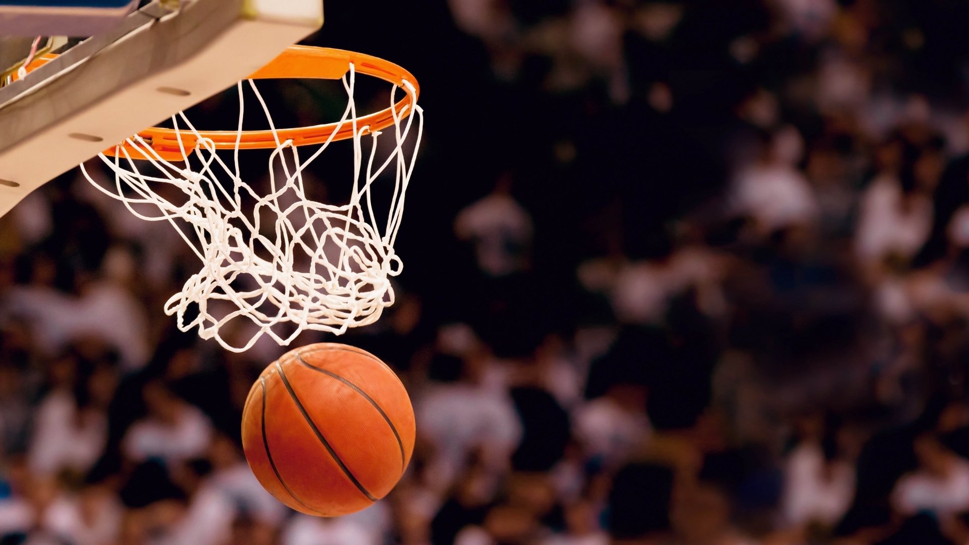 当足球巨星降临NBA总决赛，阿圭罗一球定乾坤的奇幻之夜
